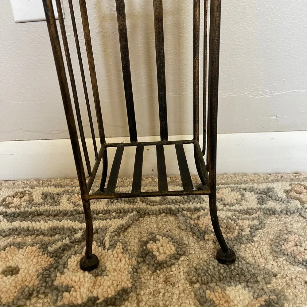 Vtg metal 40 CD PS1 Retro Video Game‎ Holder Rack Shelf Tower Stand granny leaf